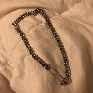 Brandy Melville choker